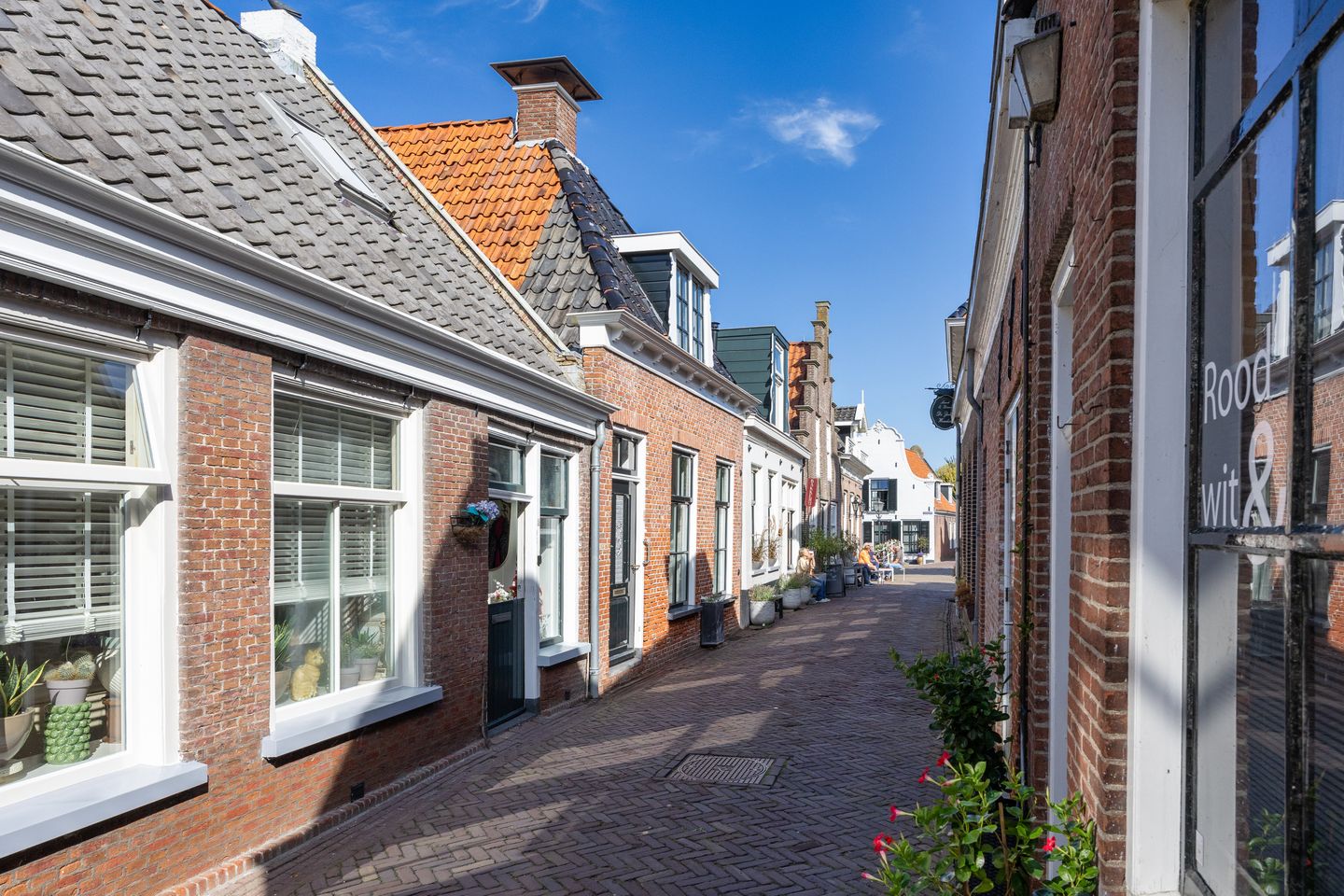 Photo 35 of Dubbelstraat 211