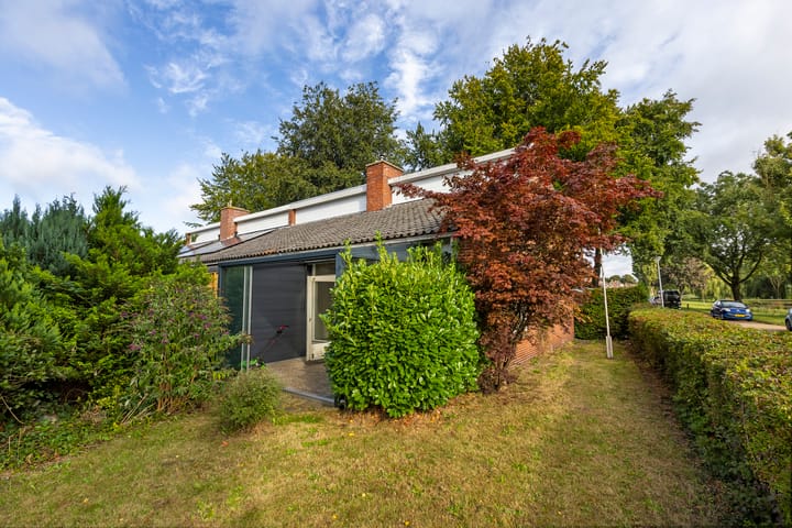 Foto 25 van Ds. Sannesstraat 108