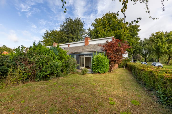 Foto 26 van Ds. Sannesstraat 108