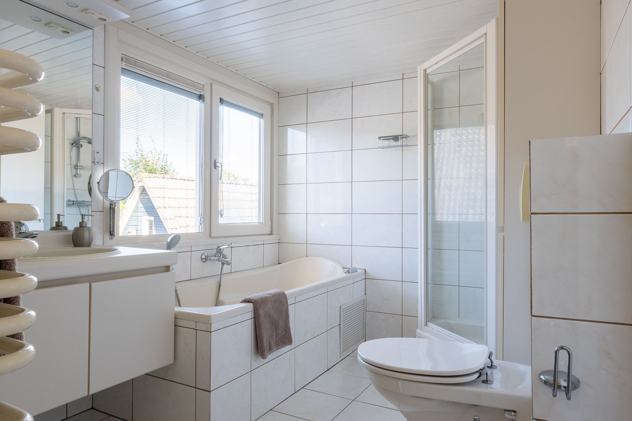 Foto 72 van Zuidlaarderweg 53