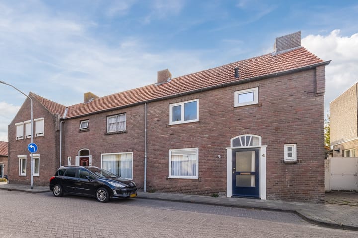 Photo 46 of Wethouder van de Lisdonkstraat 4