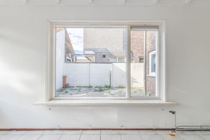 Photo 14 of Wethouder van de Lisdonkstraat 4