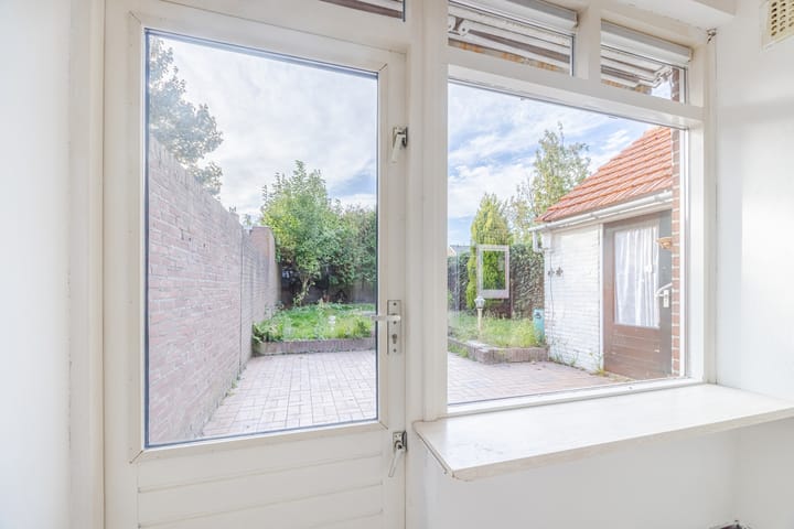 Photo 15 of Wethouder van de Lisdonkstraat 4