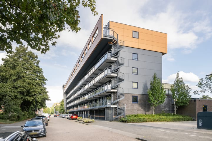 Foto 29 van Sperwerlaan 507