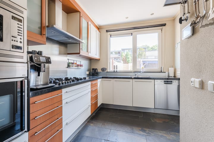 Foto 5 van Dessinateurplein 32