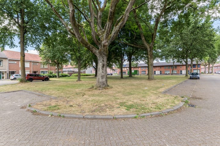 Foto 33 van Dessinateurplein 32