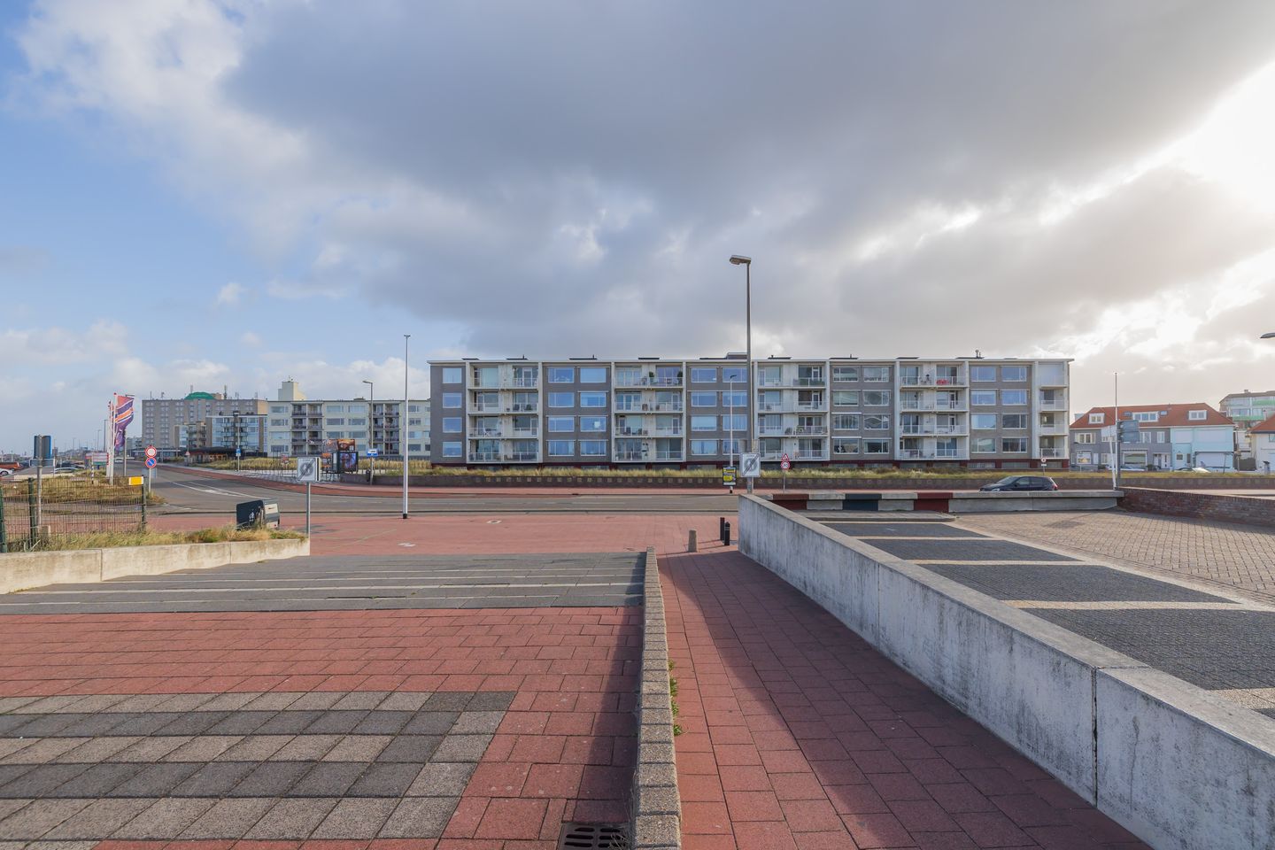 Photo 35 of Jacob van Heemskerckstraat 21