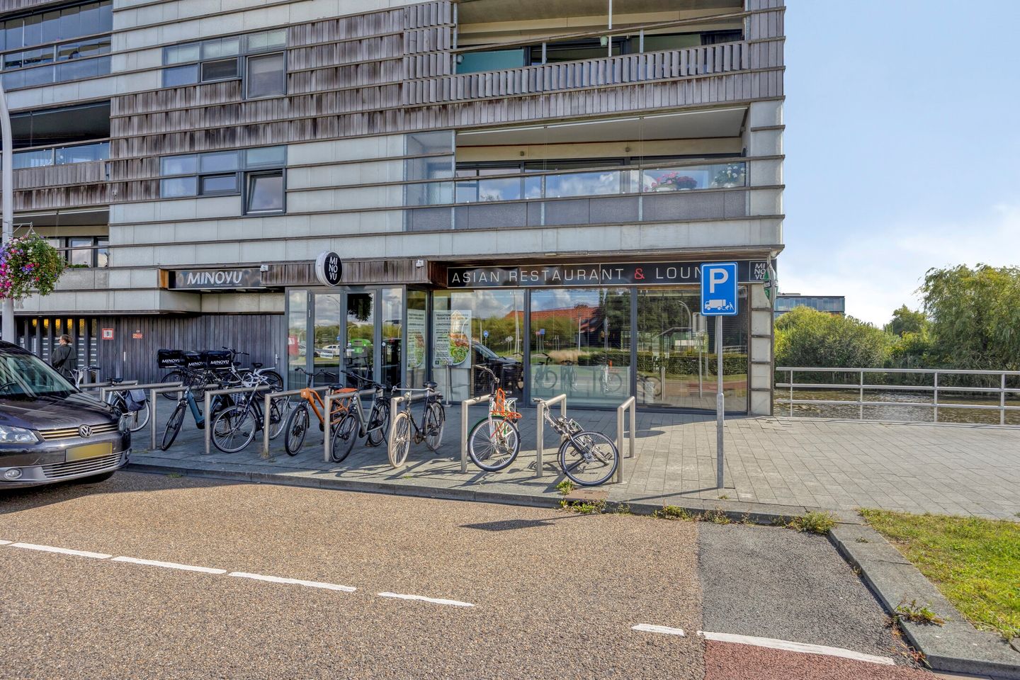 Bekijk foto 3 van Belvédèrelaan 327