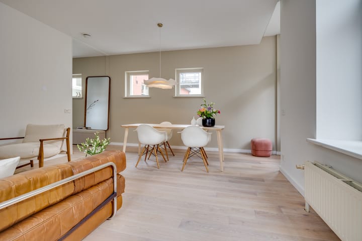 Photo 7 of Nieuwegracht 135-B