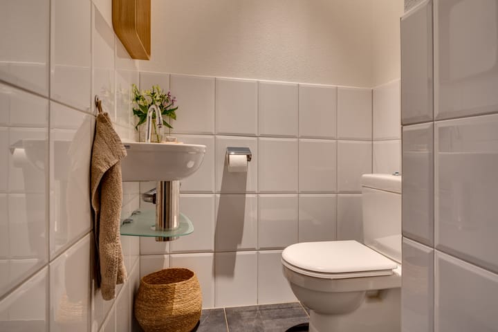 Photo 10 of Nieuwegracht 135-B