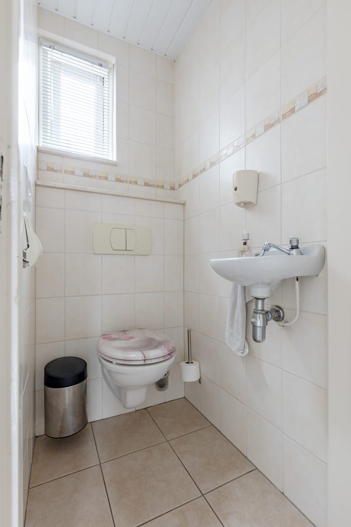 Photo 12 of Hoogstraat 10