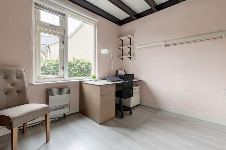 Photo 20 of Hoogstraat 10