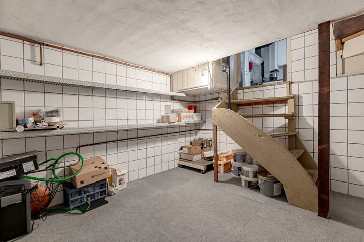 Photo 34 of Hoogstraat 10