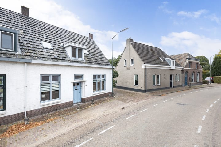 Photo 48 of Hoogstraat 10