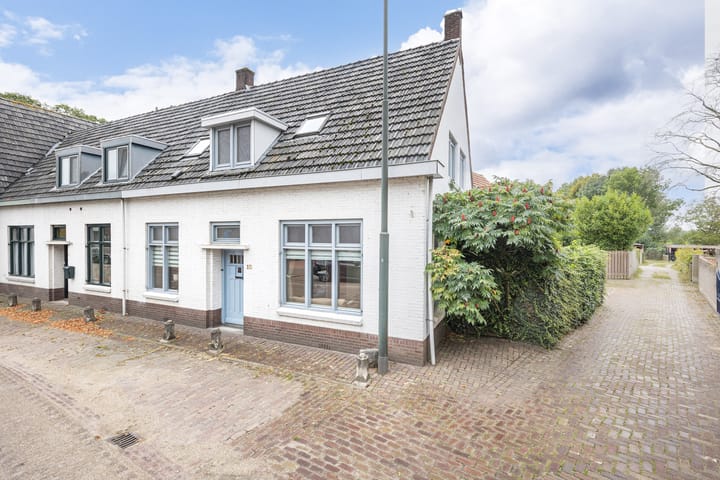 Photo 49 of Hoogstraat 10