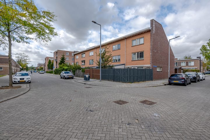 Photo 5 of Geertruidenbergstraat 69