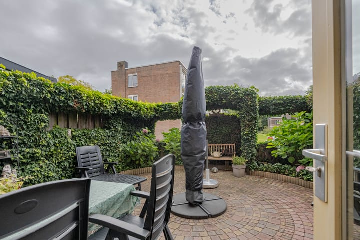 Photo 14 of Geertruidenbergstraat 69