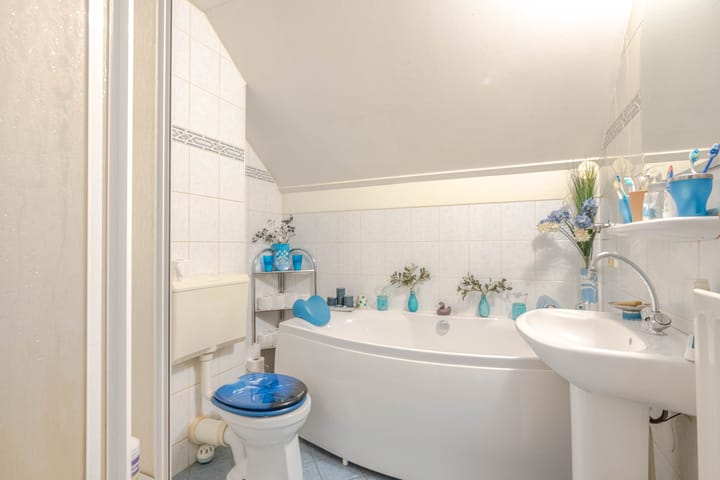 Photo 22 of Geertruidenbergstraat 69