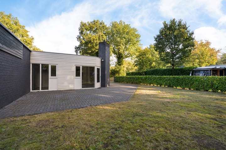 Photo 2 of Ermerzand 87