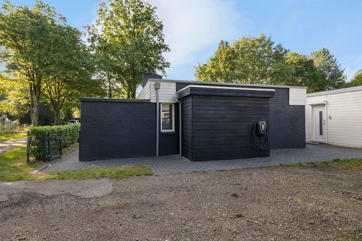 Photo 6 of Ermerzand 87