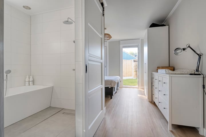 Foto 23 van van Dongenstraat 11