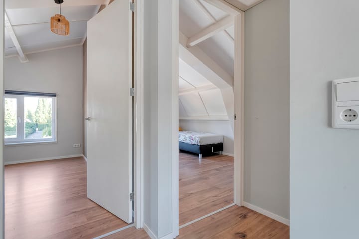 Foto 27 van van Dongenstraat 11