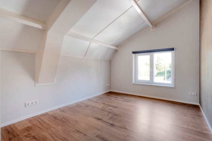 Foto 34 van van Dongenstraat 11