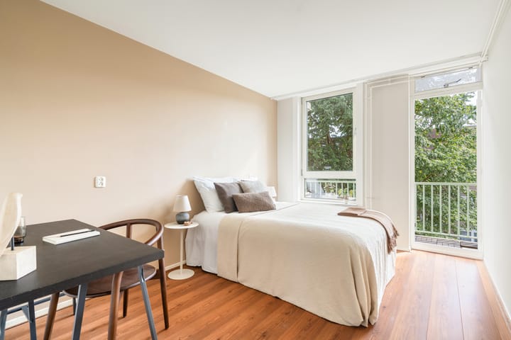 Photo 3 of Jacob van Lennepstraat 237-D