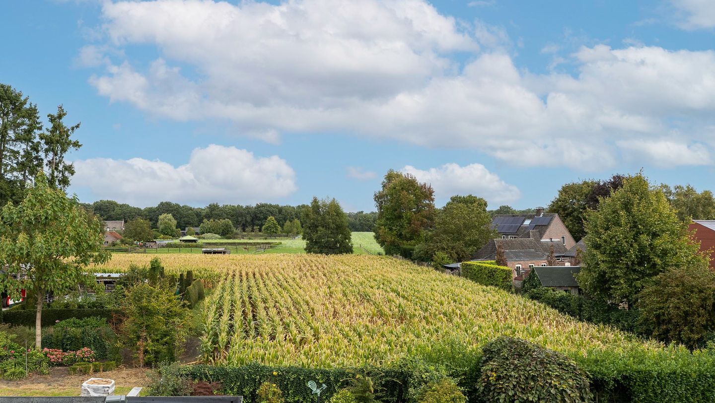 Photo 25 of Eviestraat 9