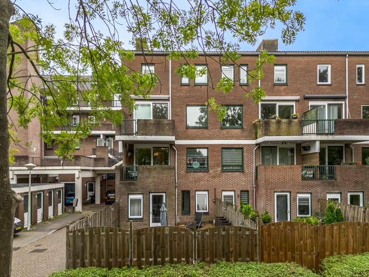 Foto 1 van Winkelwaard 77