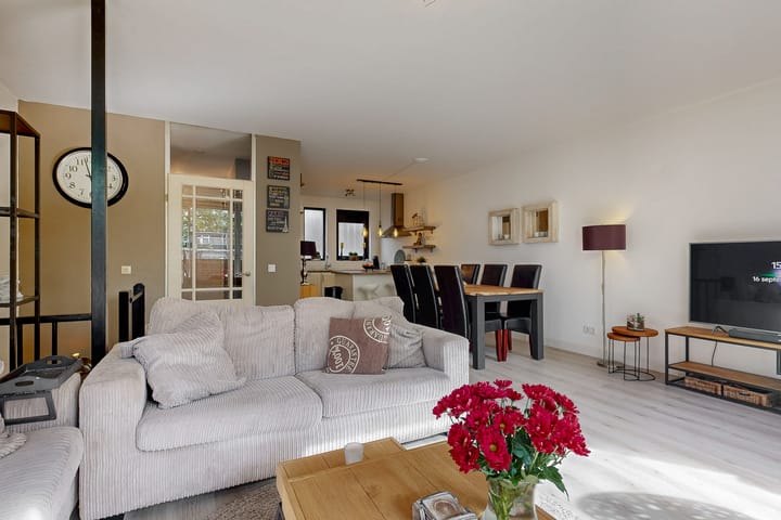 Foto 5 van Winkelwaard 77