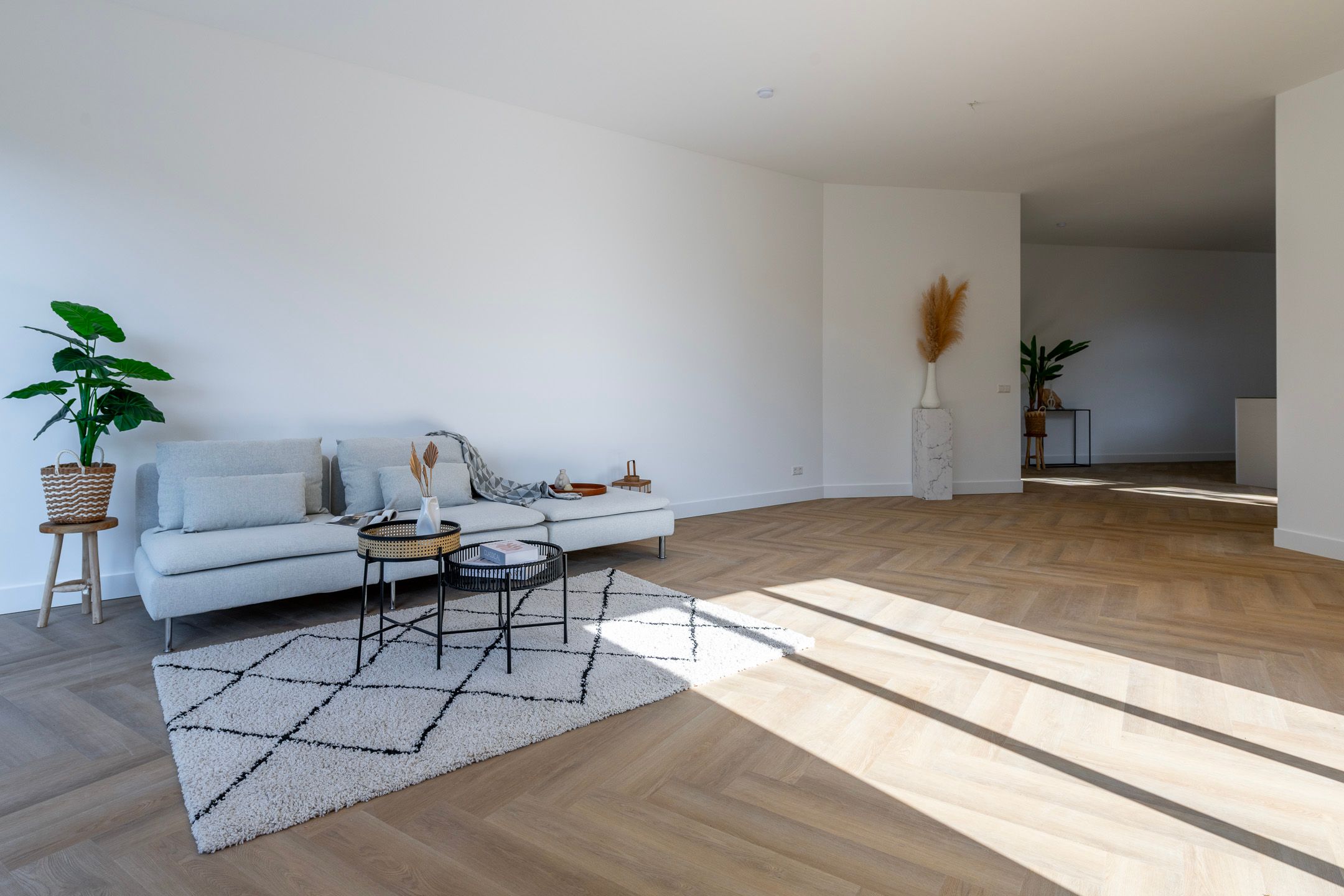 Photo 6 of van Oosthuyselaan 79-A