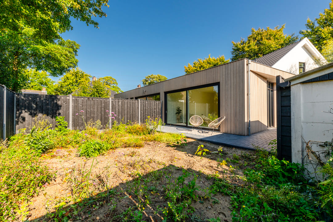 Photo 23 of van Oosthuyselaan 79-A