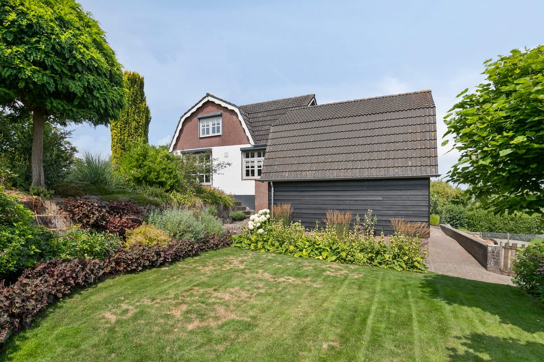 Photo 38 of Maasdijk 37