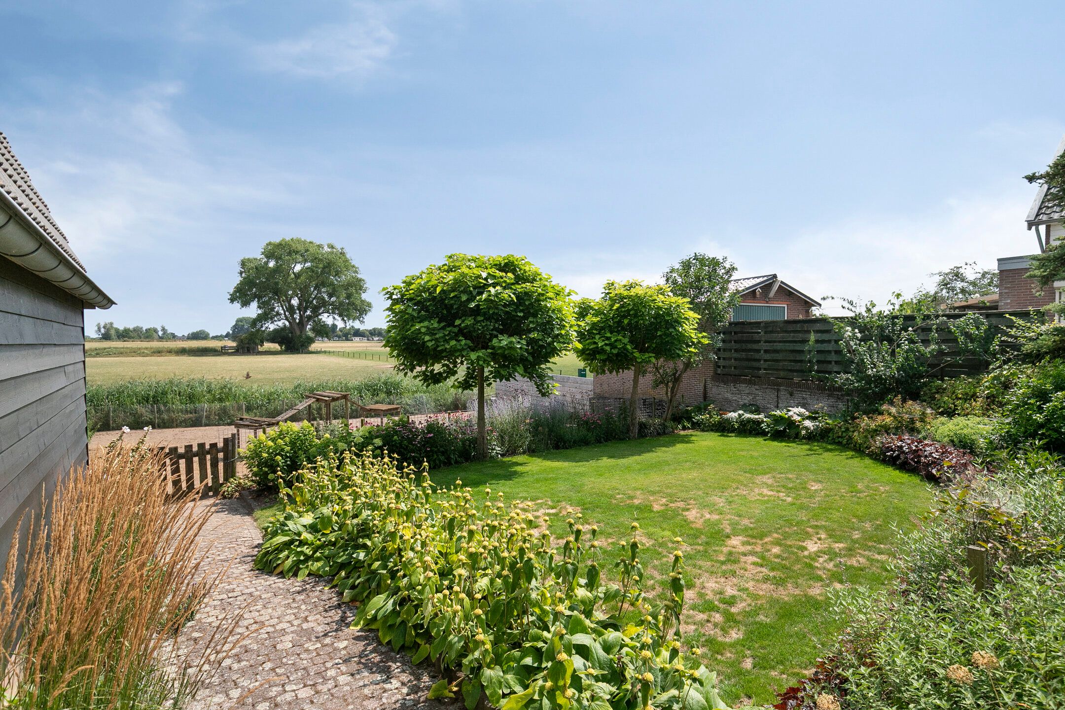 Photo 39 of Maasdijk 37