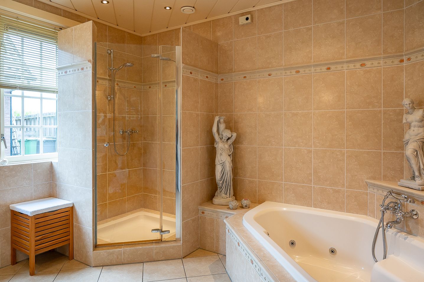 Foto 20 van Ruurloseweg 29