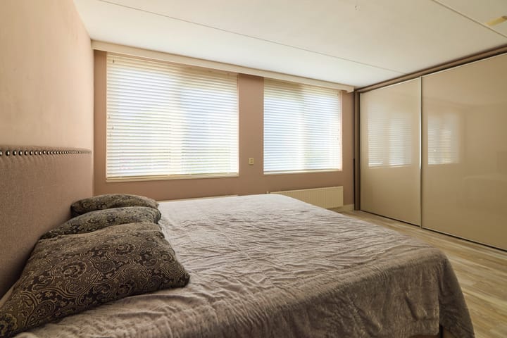 Photo 26 of Witte de Withlaan 25