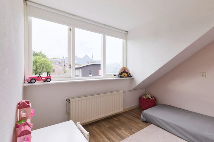 Photo 37 of Witte de Withlaan 25