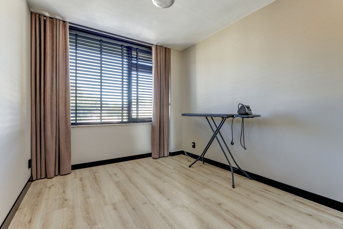 Foto 25 van Mambostraat 132