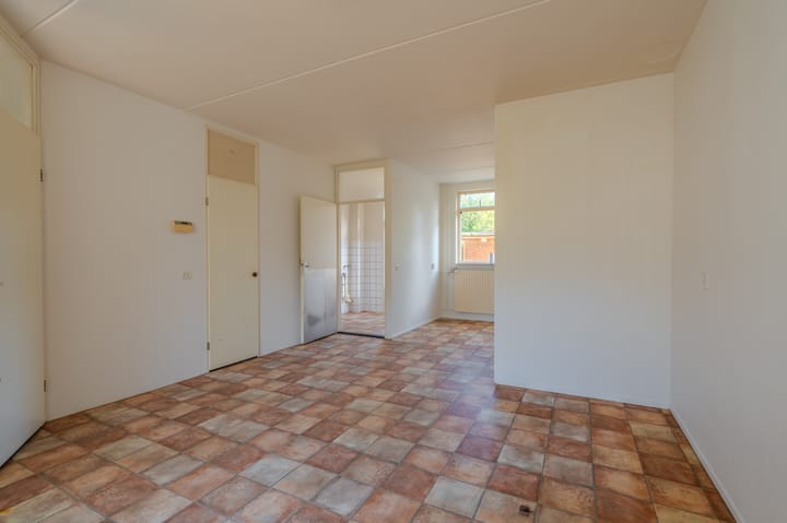 Photo 3 of Dr. Oortwijn Botjeslaan 138