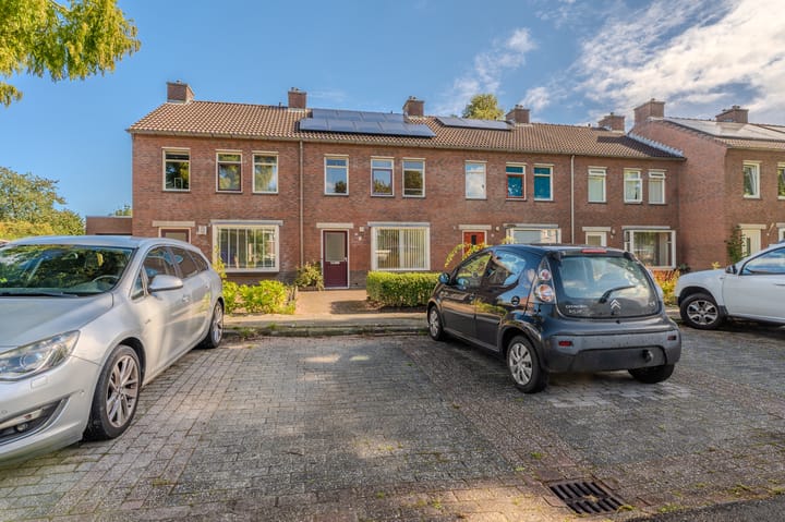 Photo 9 of Dr. Oortwijn Botjeslaan 138