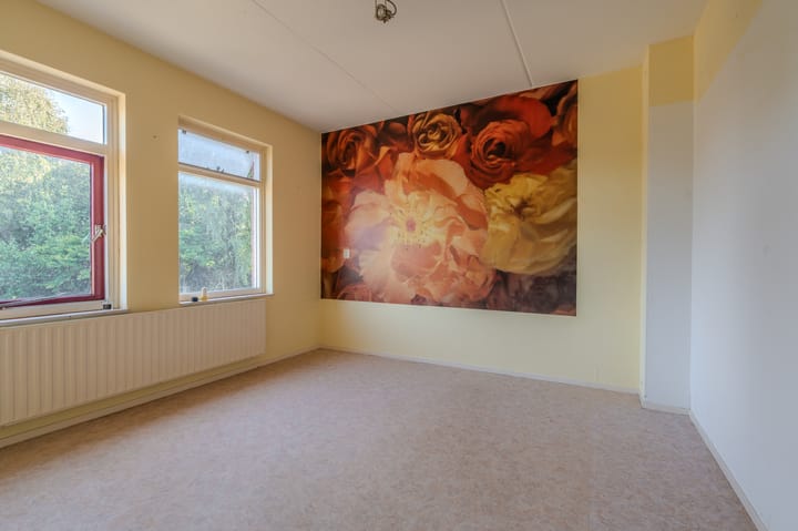 Photo 24 of Dr. Oortwijn Botjeslaan 138