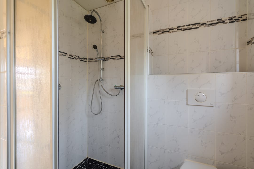 Photo 32 of Dr. Oortwijn Botjeslaan 138