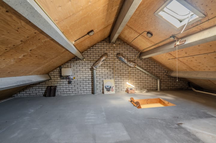 Photo 35 of Dr. Oortwijn Botjeslaan 138