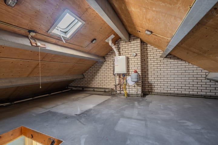 Photo 36 of Dr. Oortwijn Botjeslaan 138