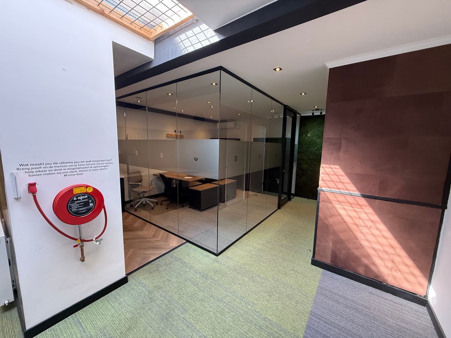 View photo 5 of Dynamoweg 17