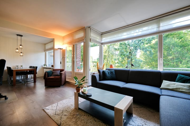 Photo 2 of Anna van Burenlaan 202