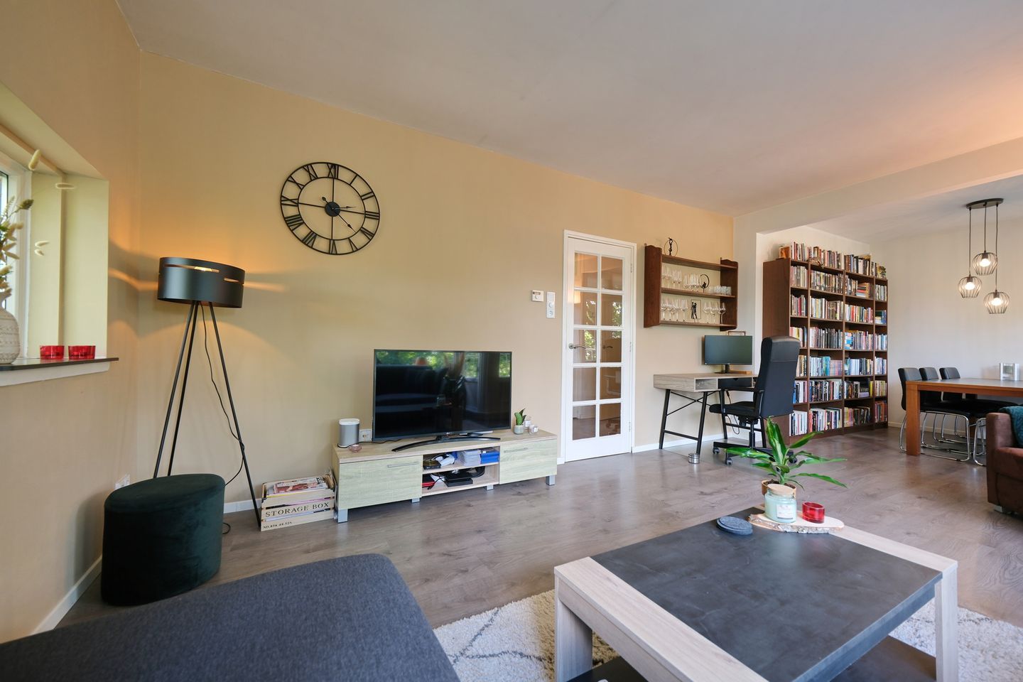 Photo 4 of Anna van Burenlaan 202