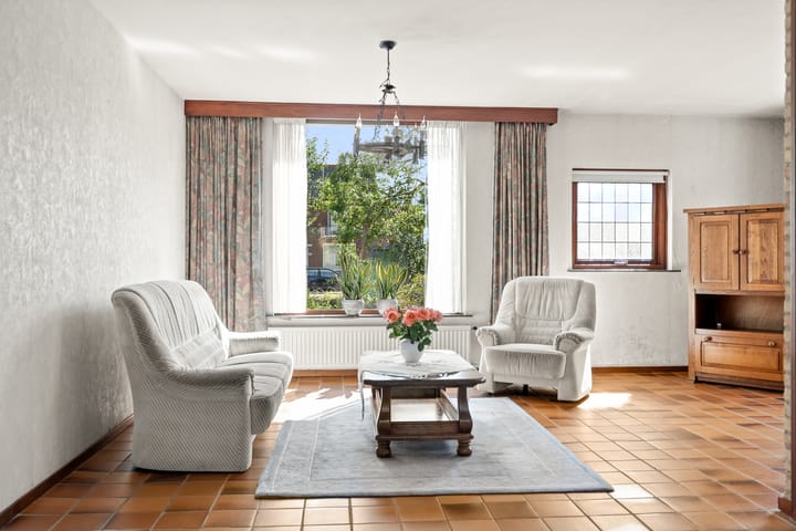 Foto 2 van Julianalaan 25