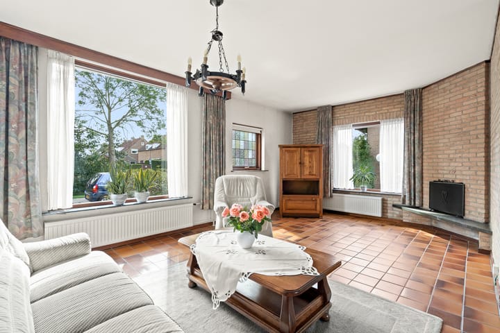 Foto 7 van Julianalaan 25